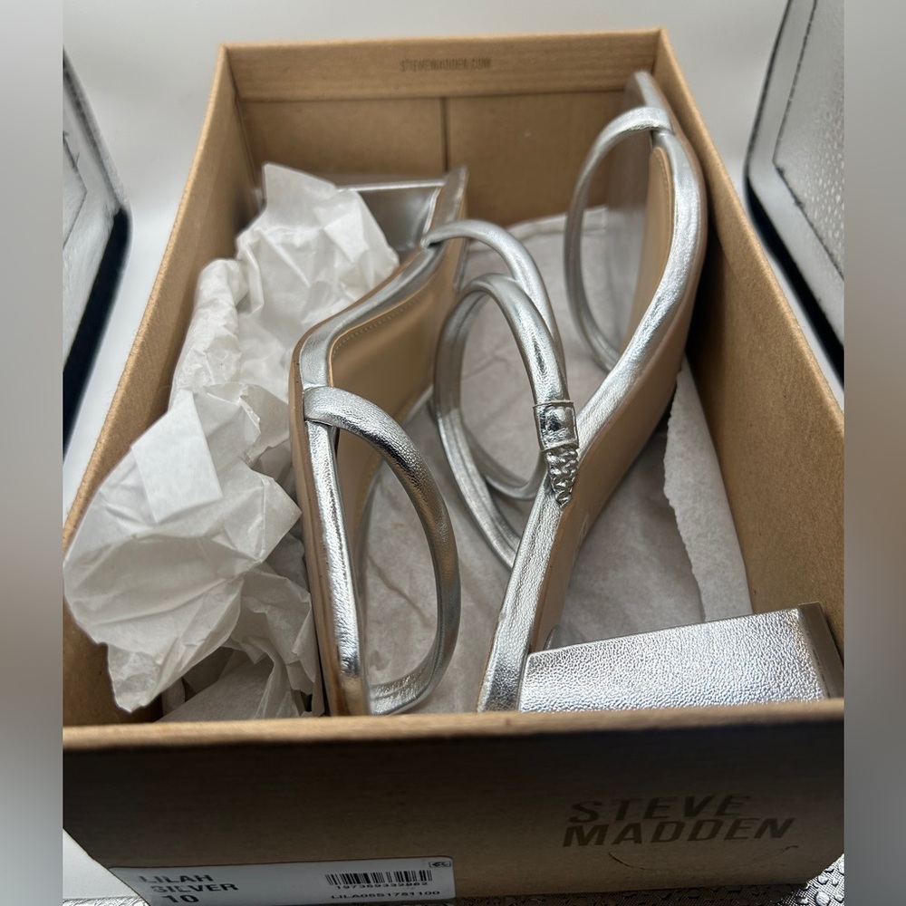 Steve Madden Silver Strappy Heels - Picture 5 of 6
